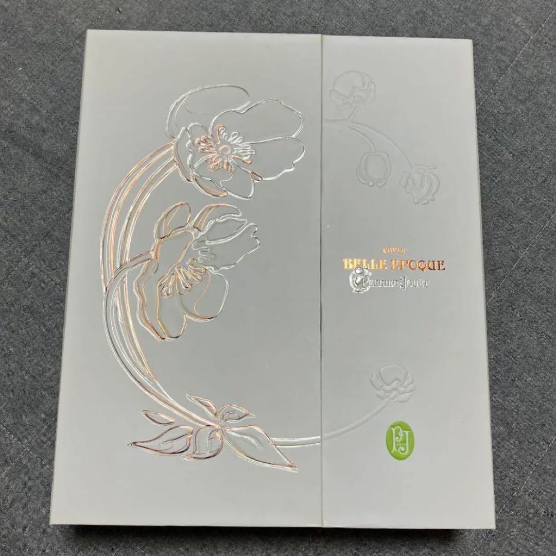 希少 未開栓 ベルエポック シャンパンセット グラス付き ギフト箱入り 2004