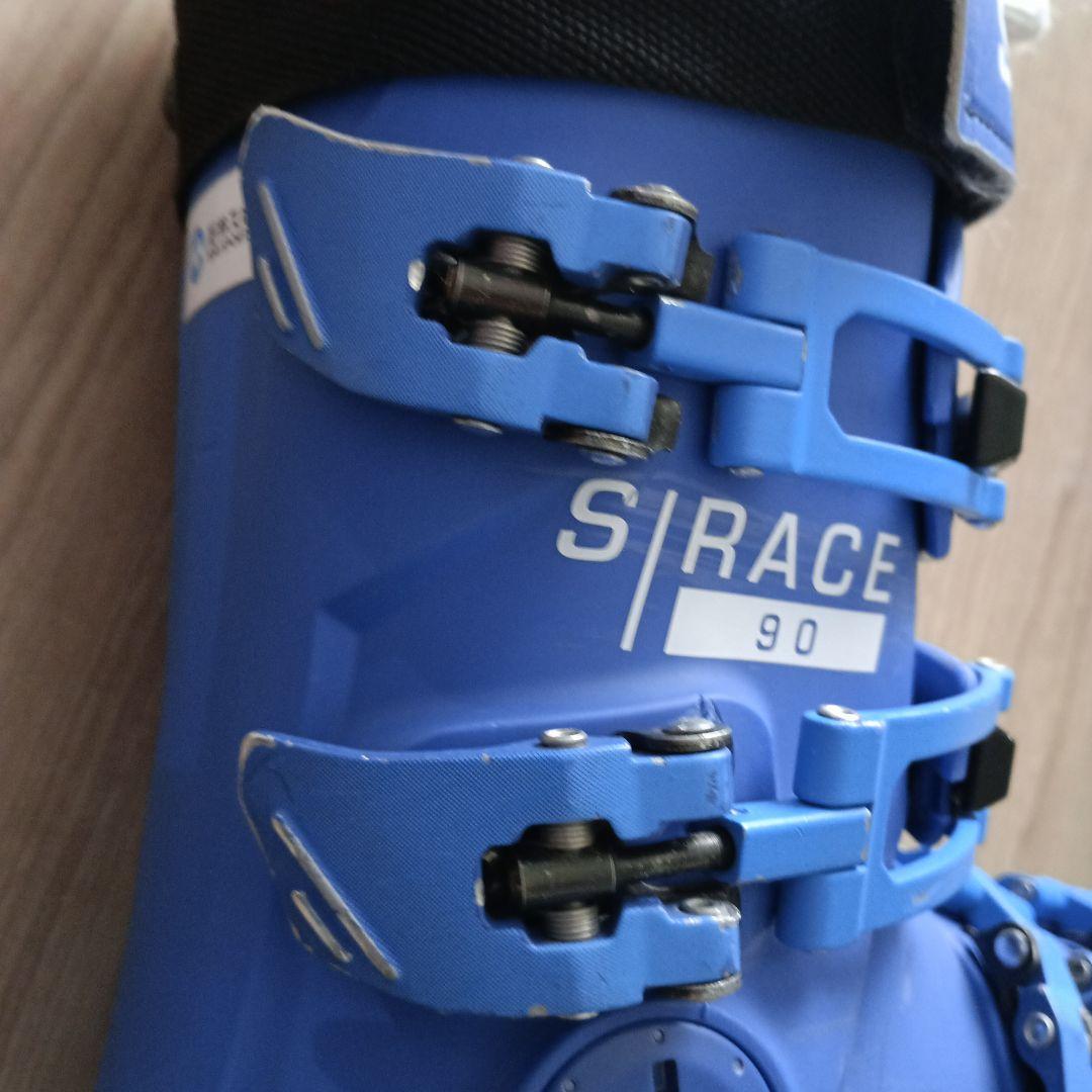 ★中敷き未使用★　SALOMON　スキーブーツ　23-23.5