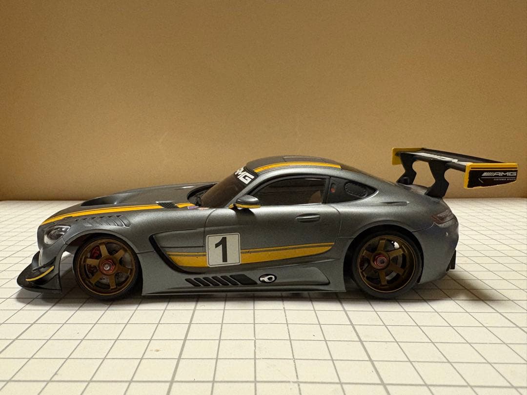 ヒ*ン様 GL racing製2WD DRIFT GLD