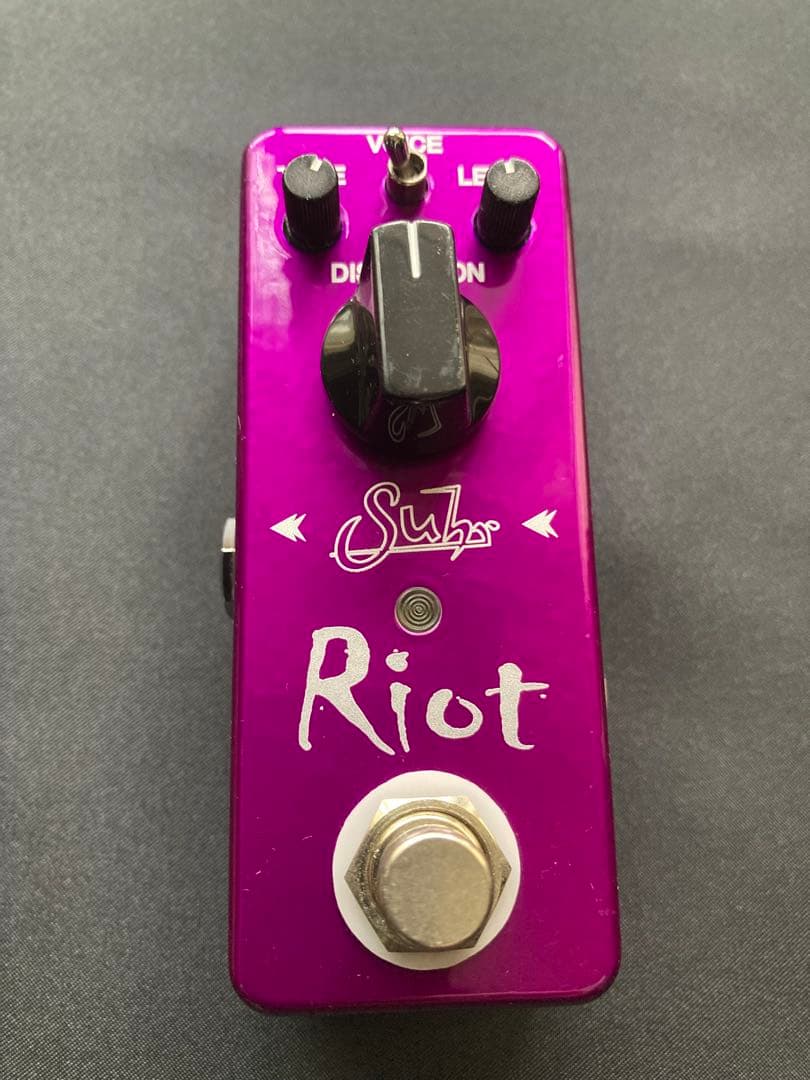 Suhr Riot Mini アンプライク ハイゲイン ディストーション ペダル