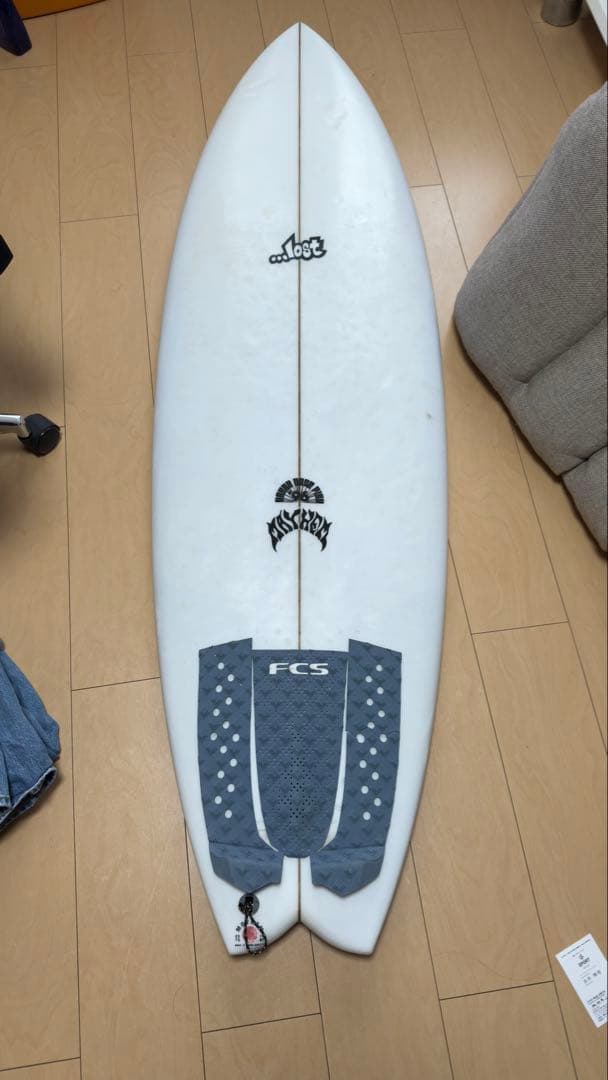 送料込み　ロスト　RNF96 ゴールデンサイズ5.5