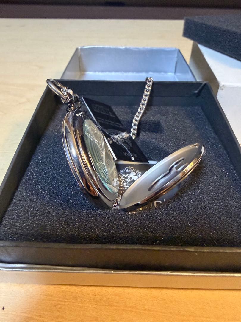 ディズニーALBA懐中時計ミッキーマウス限定3000個 シリアル入 箱・説明書付