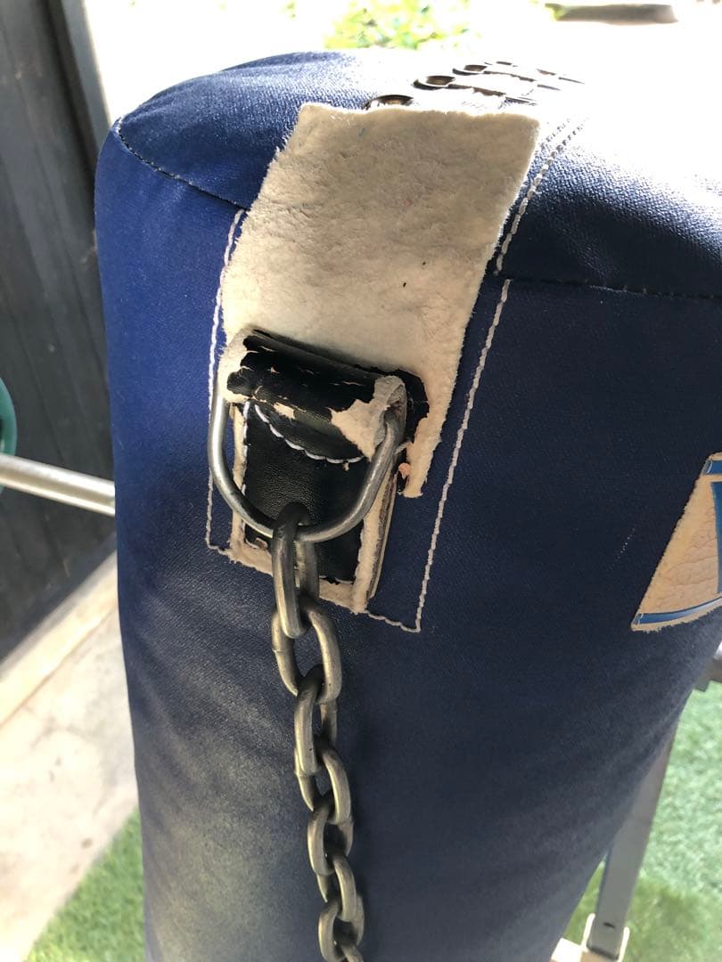 ウイニング、サンドバッグ