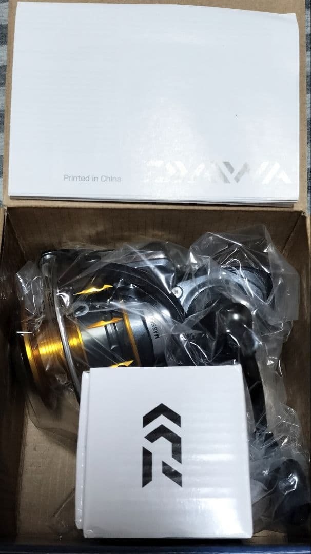 Daiwa FREAMS 4000A スピニングリール