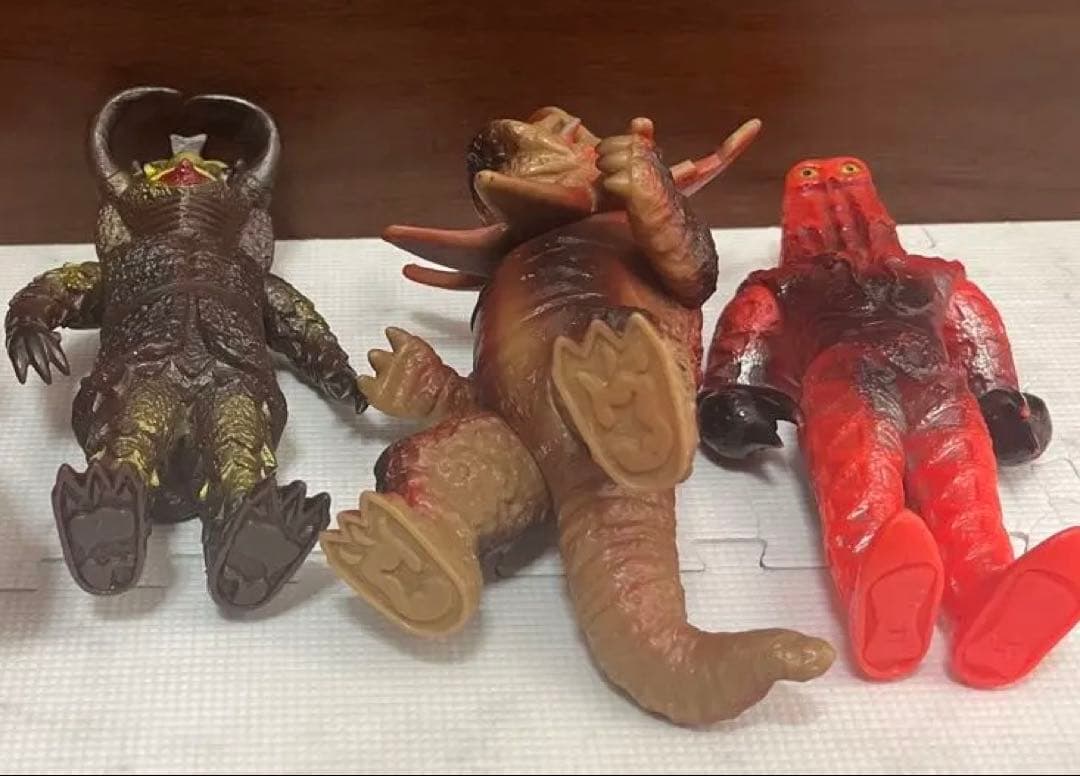 ポピー怪獣足製8体ソフビ