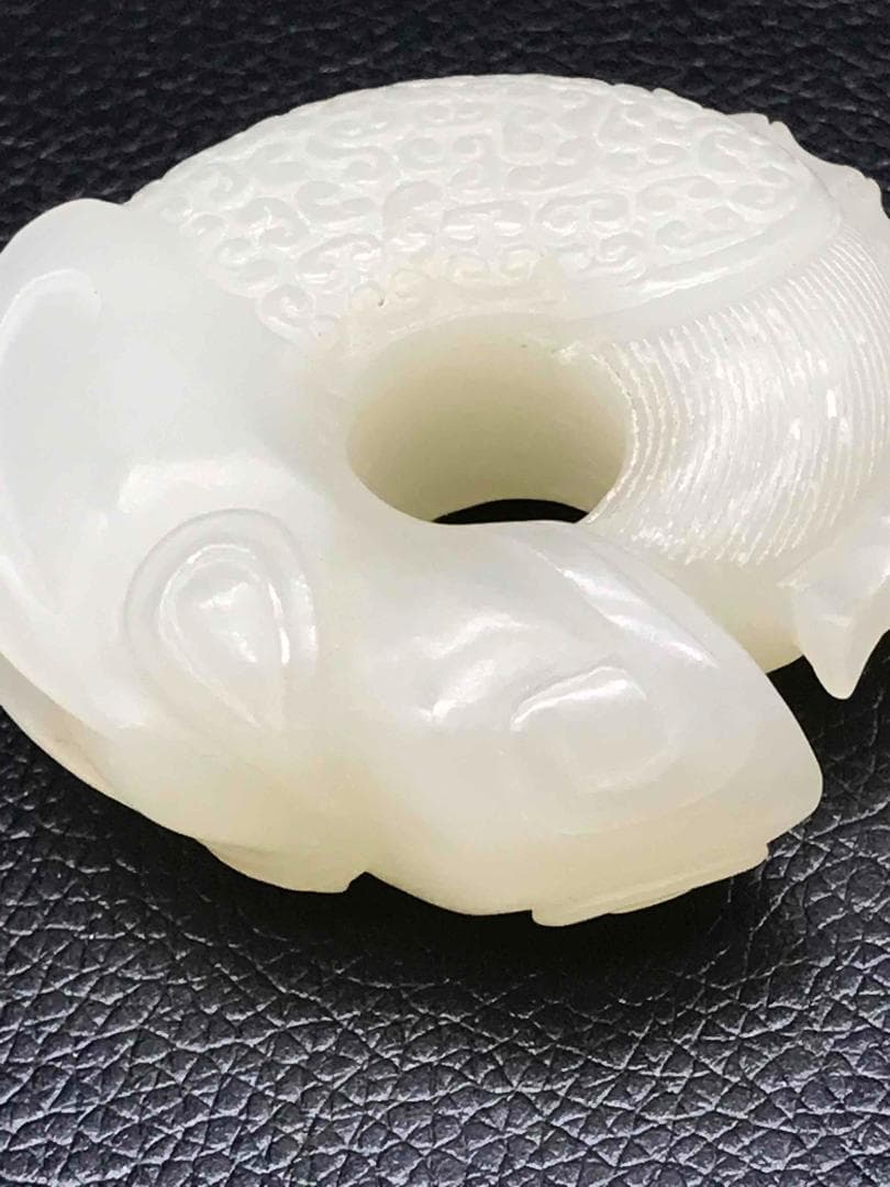 清時代　和田玉 玉佩　紅山文化風　古玉猪龍佩　稀品　和田玉彫り(F-64)