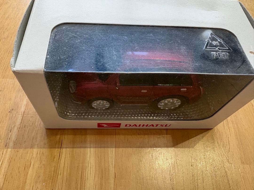 未使用　非売品　ダイハツ　ミラジーノ　ミニカー　プルバッカー　ワインレッド