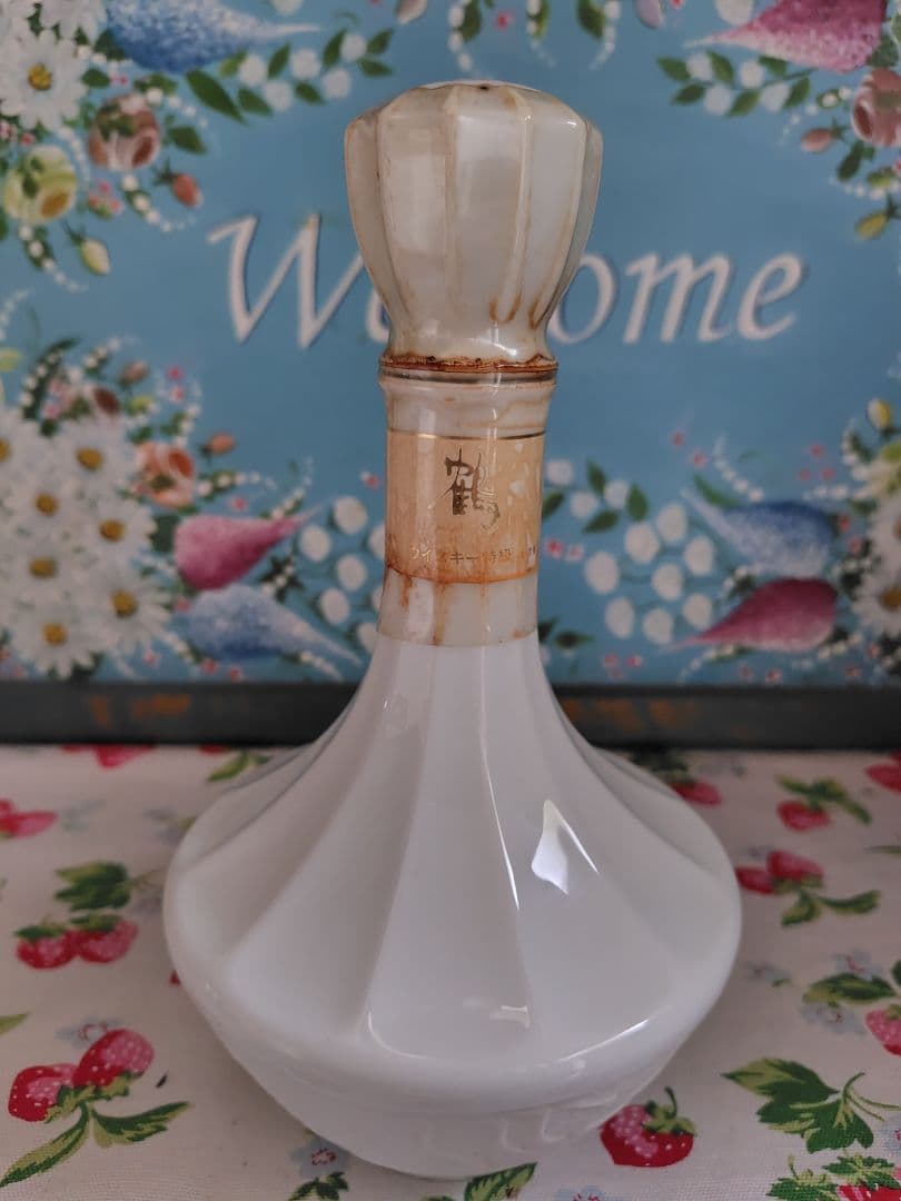 ニッカウヰスキー　特級　鶴　メダルなし　1201g 　古酒　未開栓　760ml