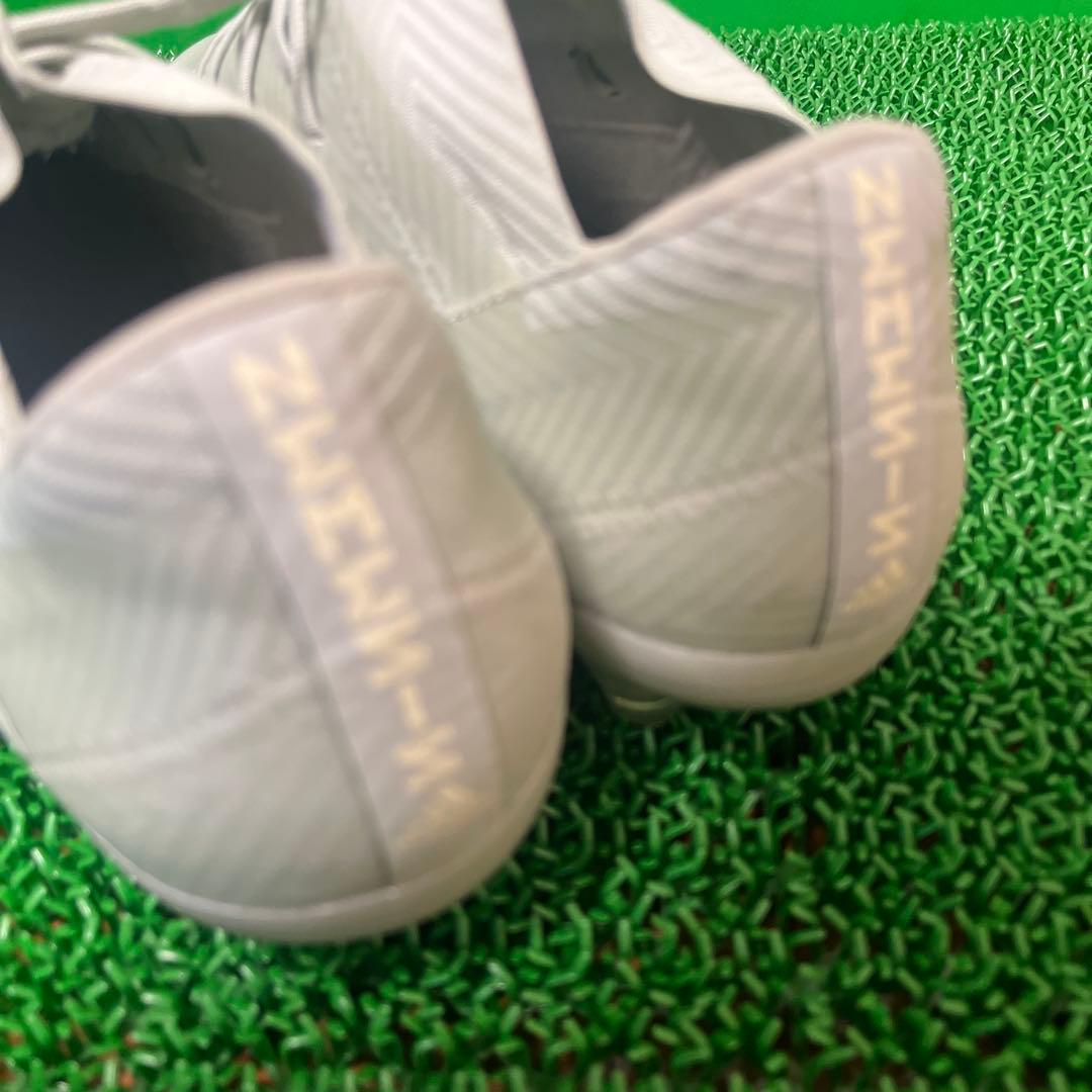 アディダス サッカースパイク ネメシス 18.2-ジャパン HG/AG(グレー)