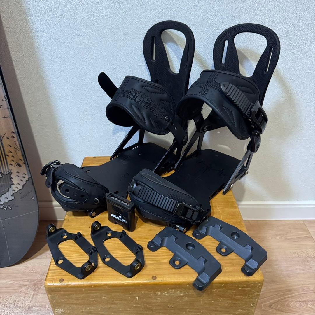 美品！Jones Solution 154 ジョーンズ スプリットボード