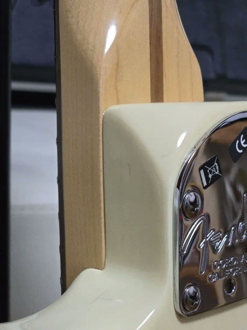 Fender USA 　American deluxe Stratocaster