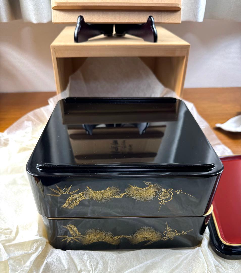 257 輪島塗　松竹梅沈金　二段重　未使用品　共箱　共布