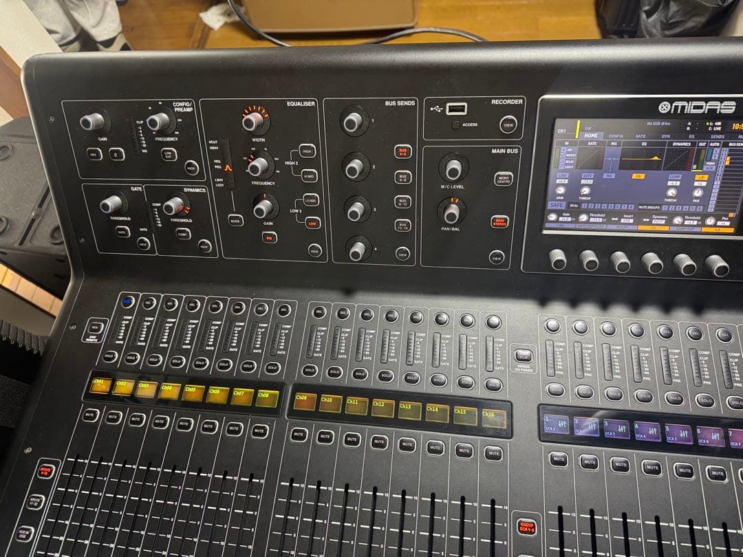 MIDAS マイダス M32 LIVE デジタルミキサー