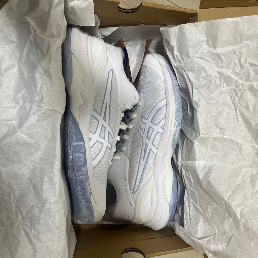 【新品未使用】ASICS GELBURST28 27.5cm
