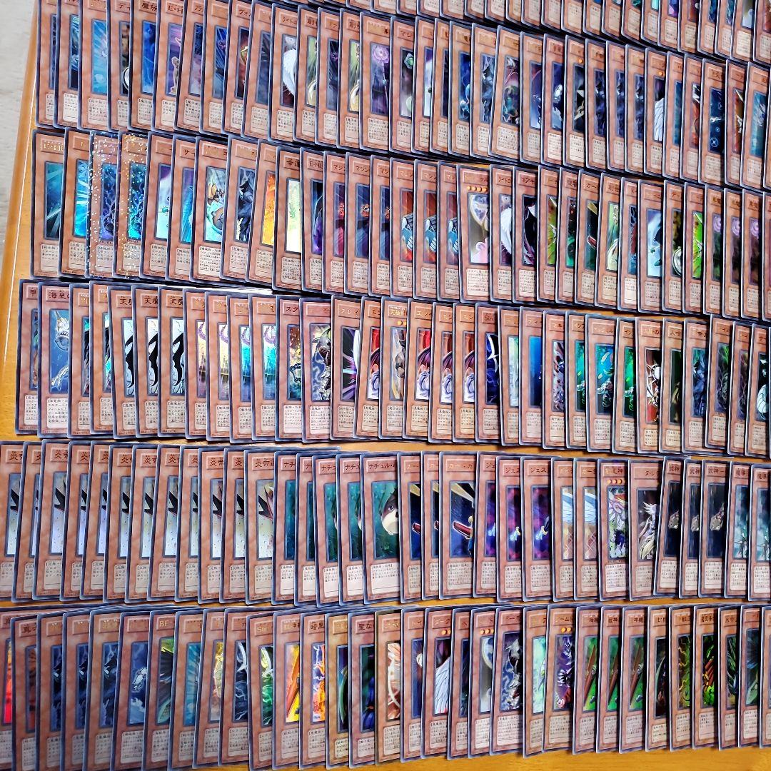 遊戯王　スーパーレア以上まとめ売り　850枚セット　再録版無し　廃盤選別　断捨離