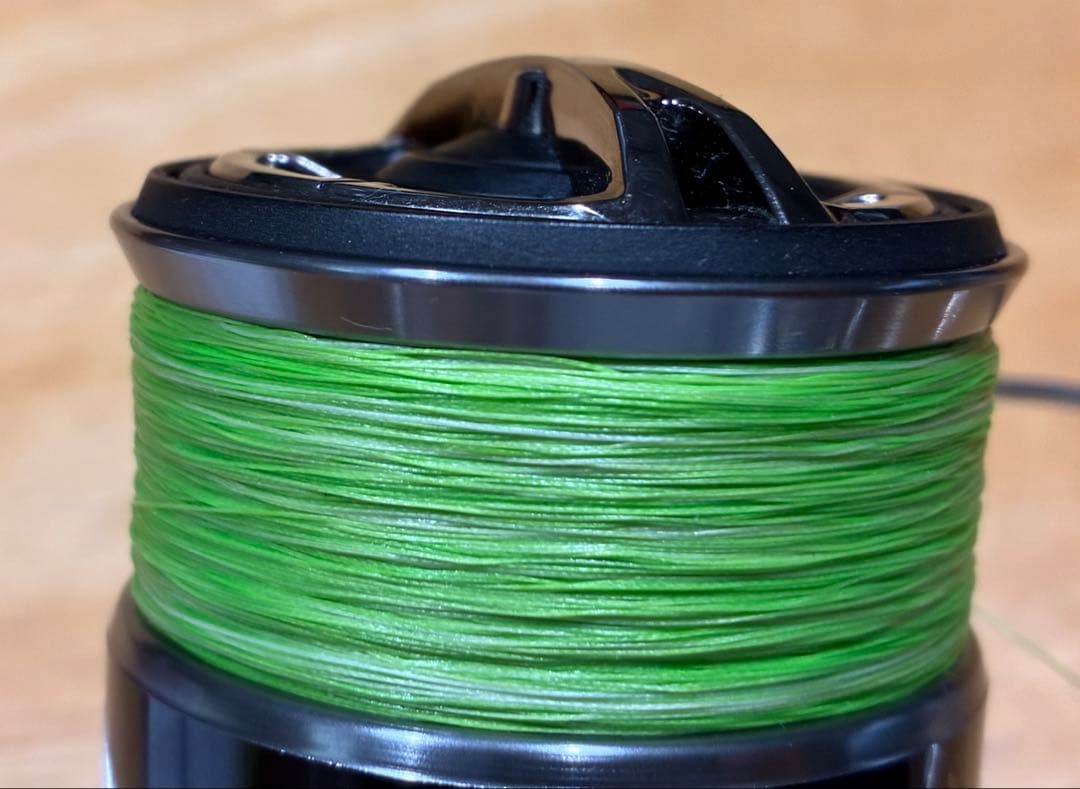 【シマノ】15ストラディックC3000HGM、ZPIノブ付、OH済