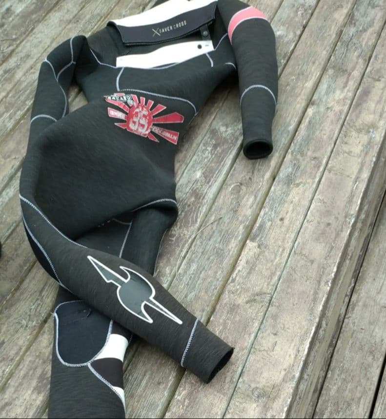 フルスーツ　セイバークロス　SAVERCROSS　サーフィン