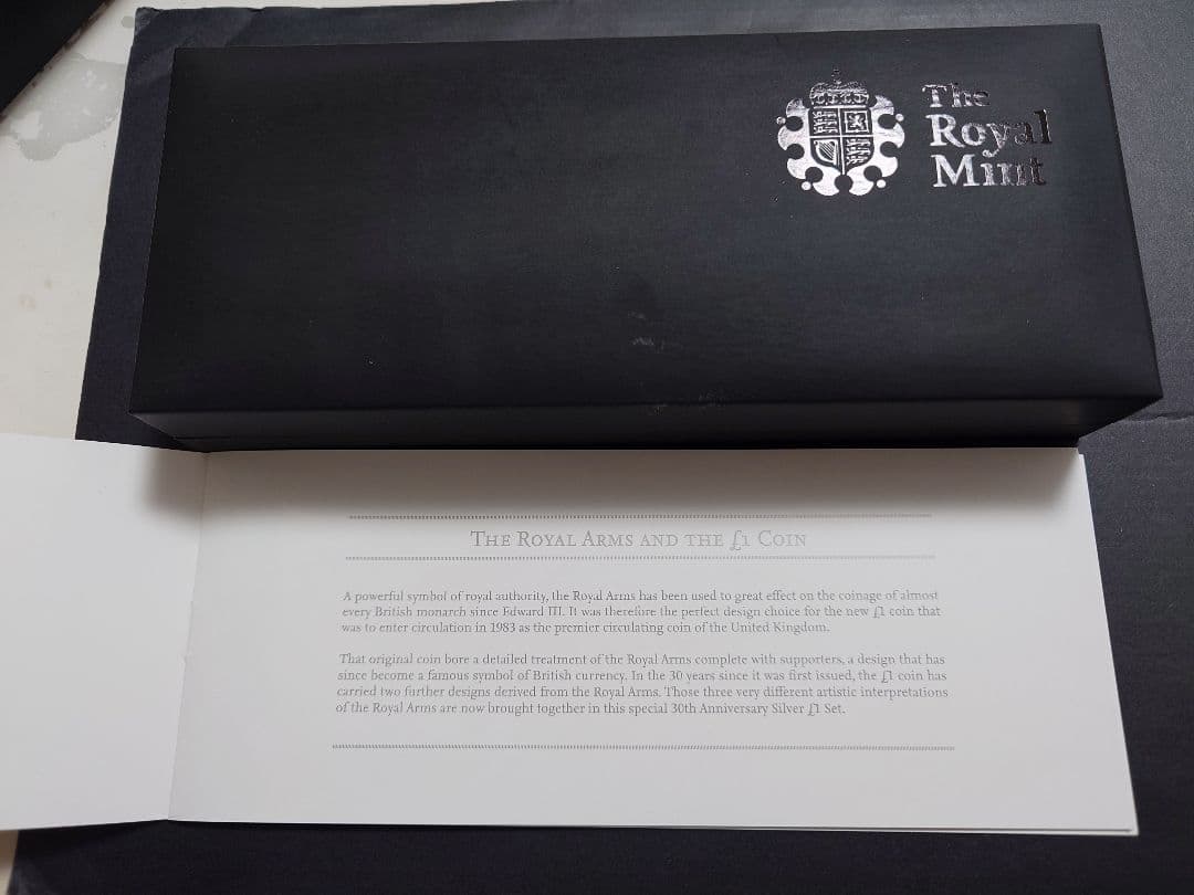 2013年 イギリス ロイヤルアームズ シルバーセット30周年記念銀貨SV925