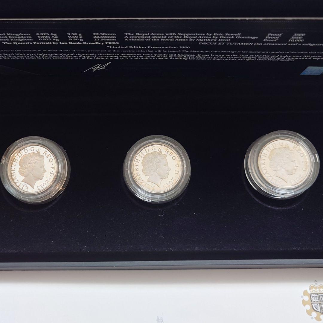 2013年 イギリス ロイヤルアームズ シルバーセット30周年記念銀貨SV925