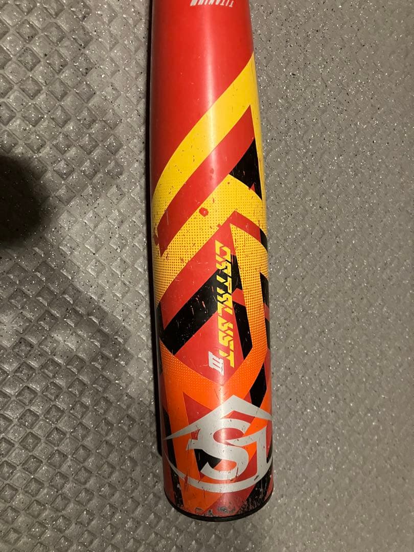 Louisville Slugger 軟式カーボンバット