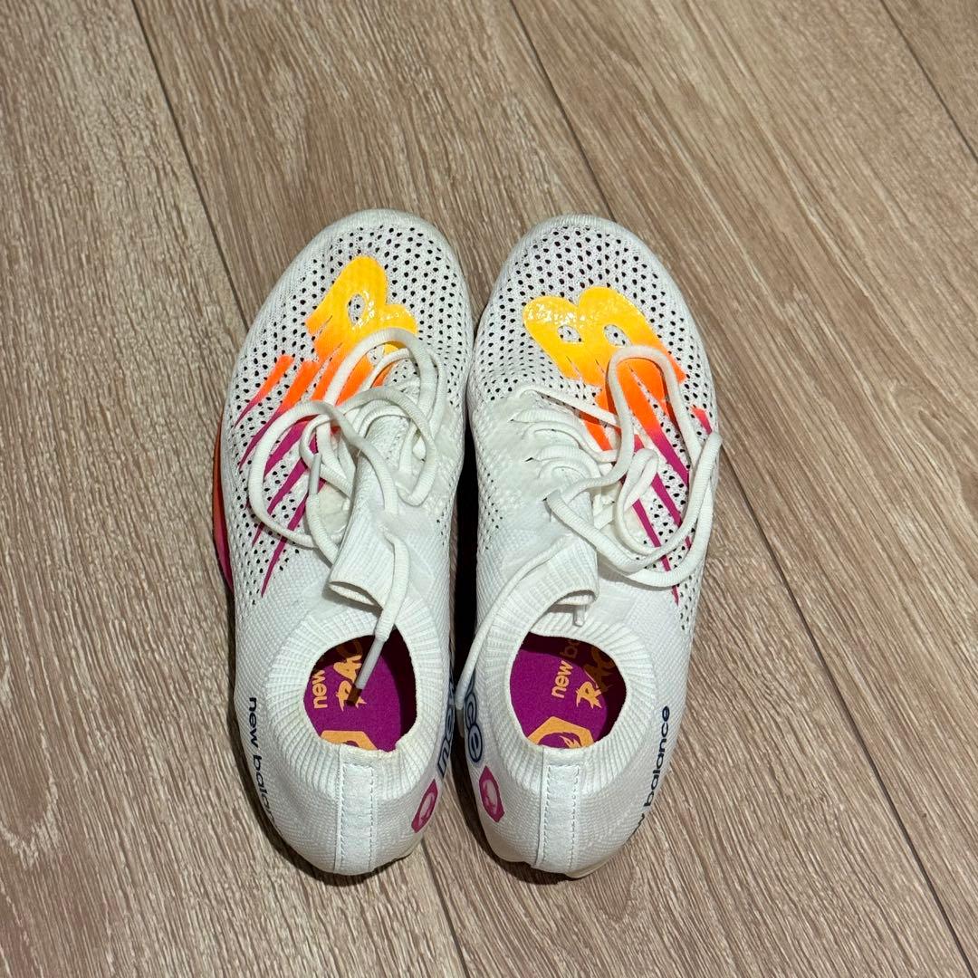 【値下げ】ニューバランス FuelCell MD-X 23.0