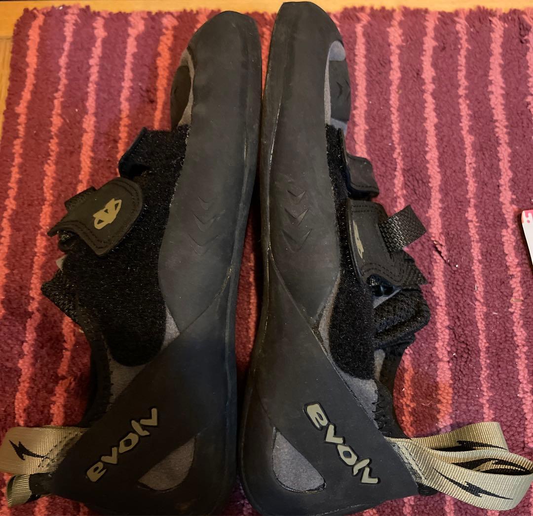 クライミングシューズ evolv 大幅値下げ！