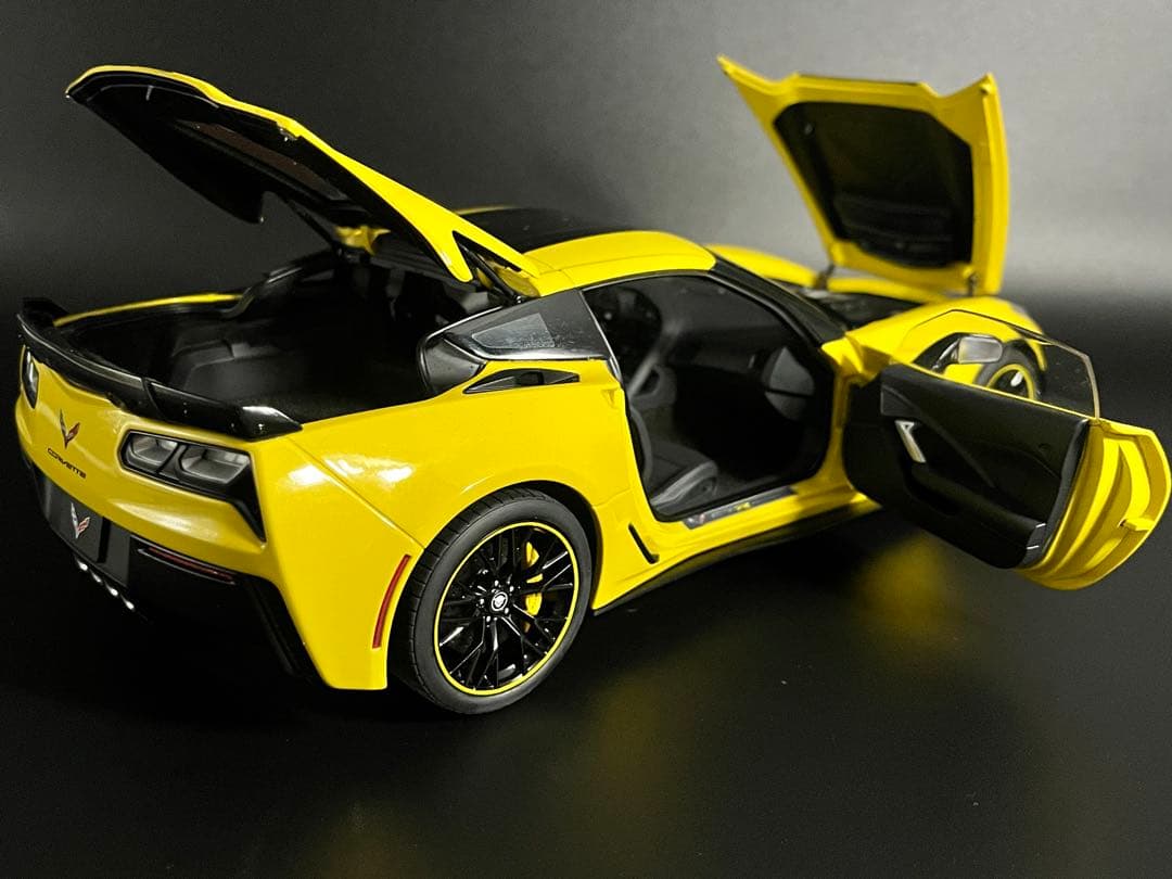 オートアート 1/18 シボレーコルベット C7 Z06