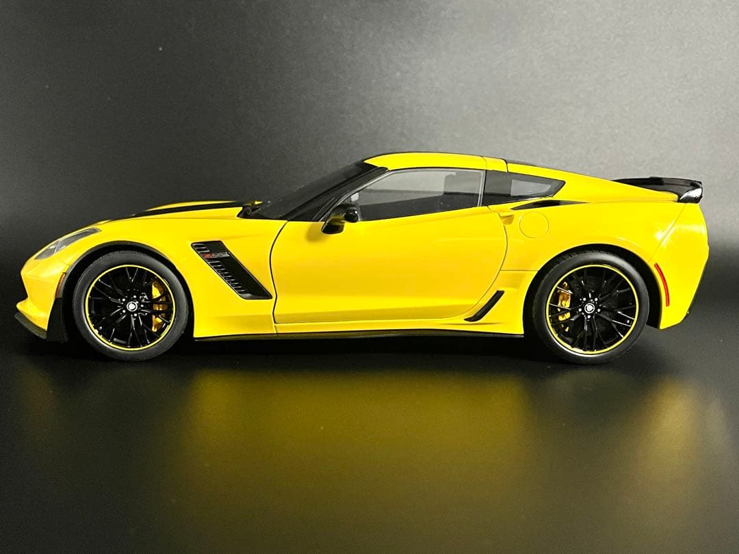オートアート 1/18 シボレーコルベット C7 Z06