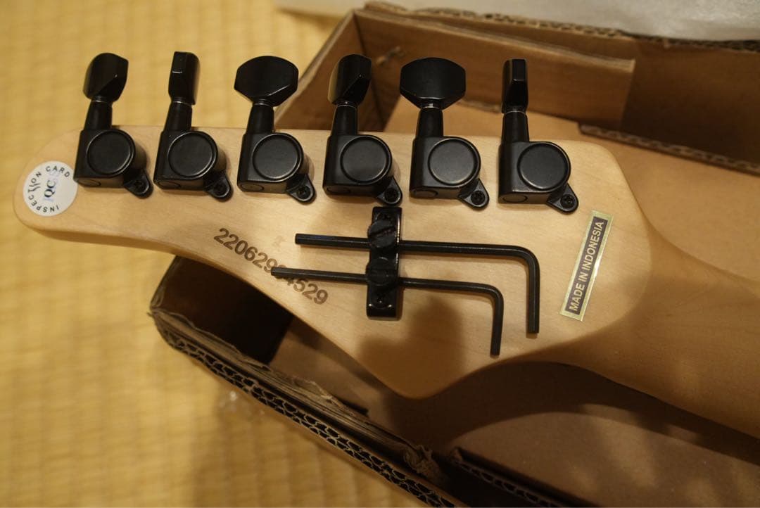 Kramer Pacer Vintage パールホワイト　新品