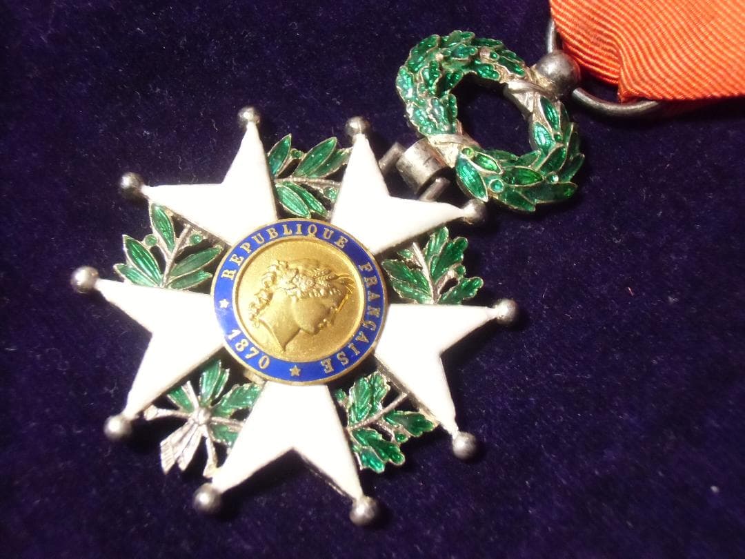 Ｆフランス軍＊ レジオンドヌール勲章＊シュバリエ/騎士級＊官給品（実物）