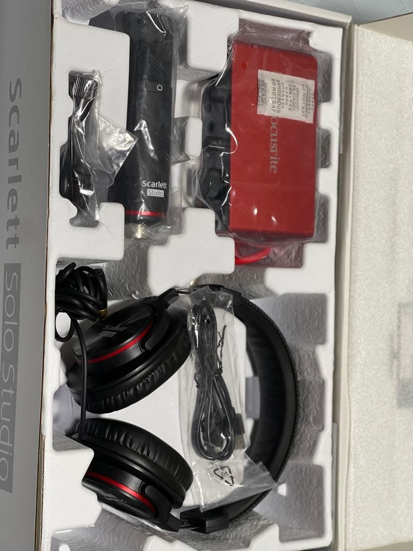 Focusrite Scarlett Solo Studioパック (第3世代)