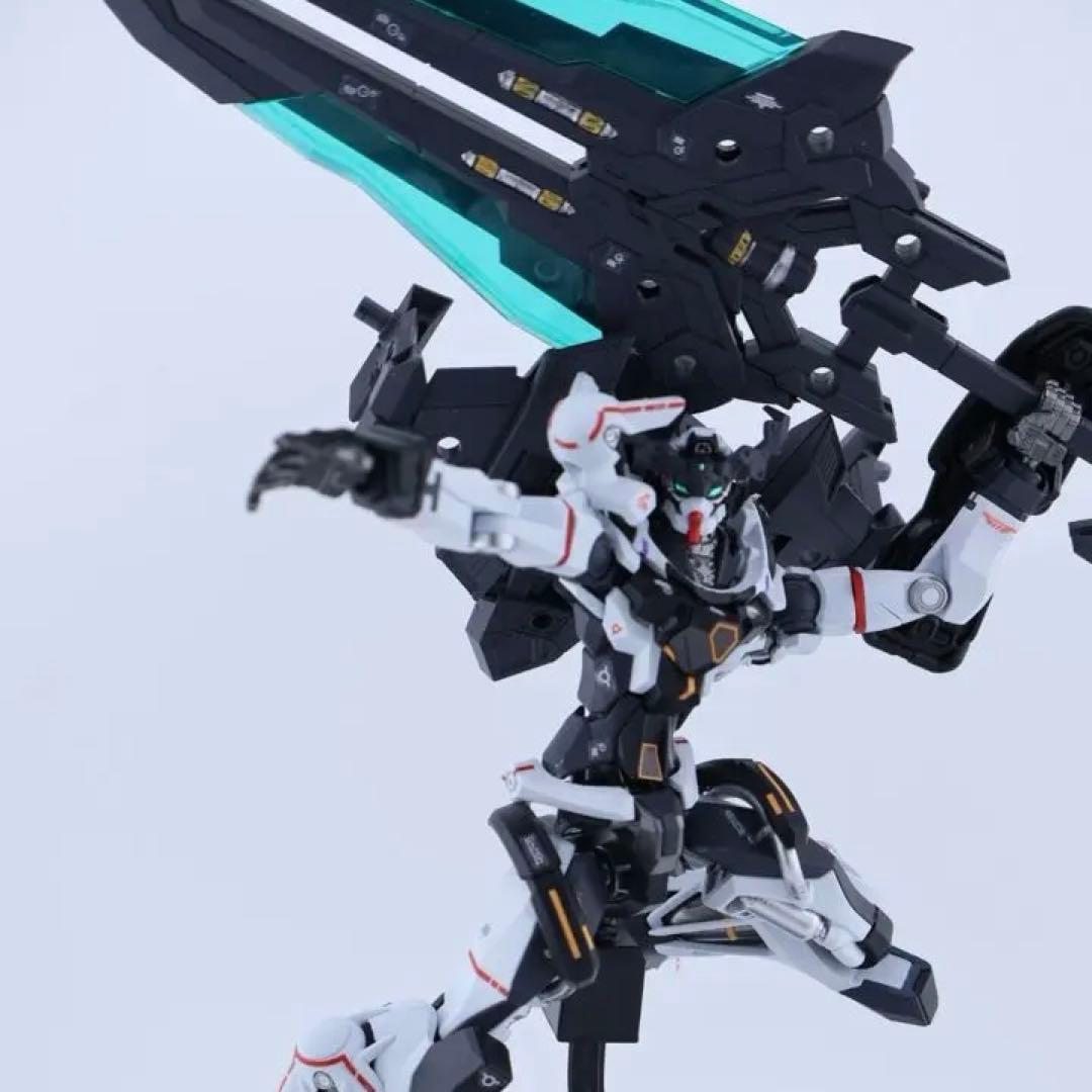 HG ジークアクス　完成品