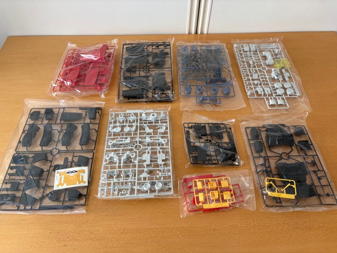 MRK-009 'PSYCHO GUNDAM' トランスフォーマブルモデル