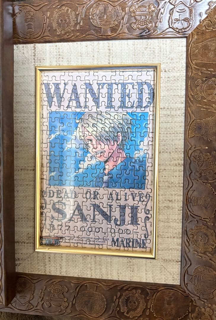 【値下げ可】手配書　パズル　15個　ワンピース　専用フレーム付