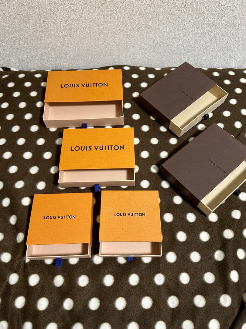 ルイヴィトン バレンシアガ　ショップバッグ　紙袋　おまけ含34点