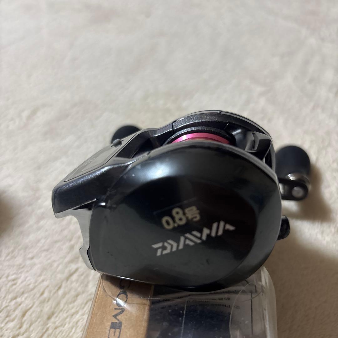 シマノ13ステラSW6000PGとダイワ紅牙ICS103右巻きのセットになります