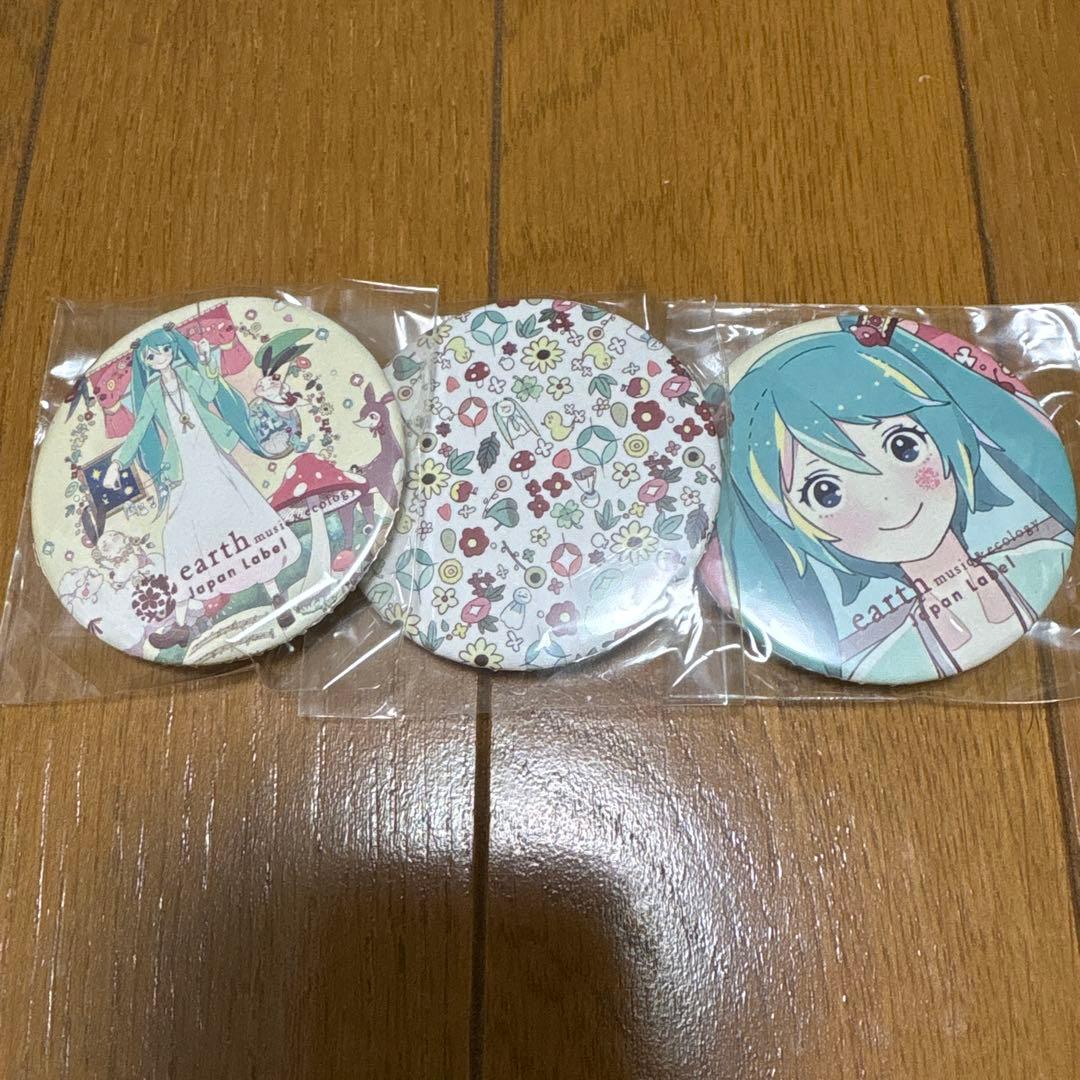 earth music&ecology 初音ミクコラボ 缶バッジ ちゃもーい