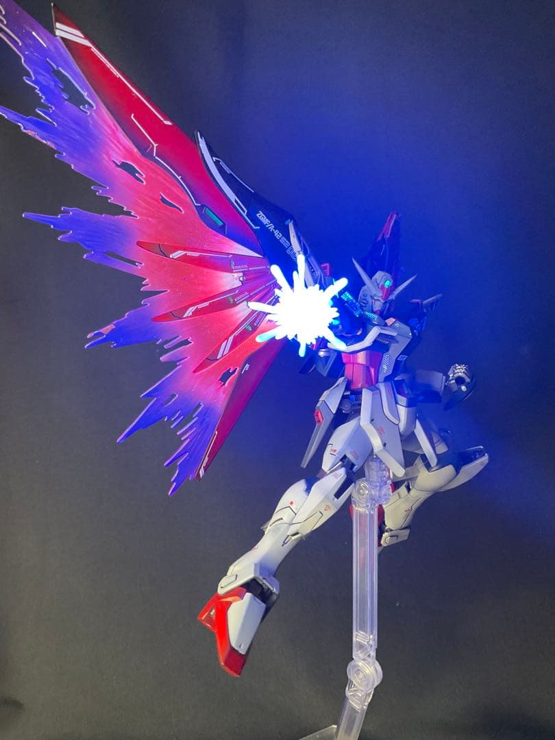 ジュンデスティニーガンダム SpecII ゼウスシルエット&光の翼　完成品