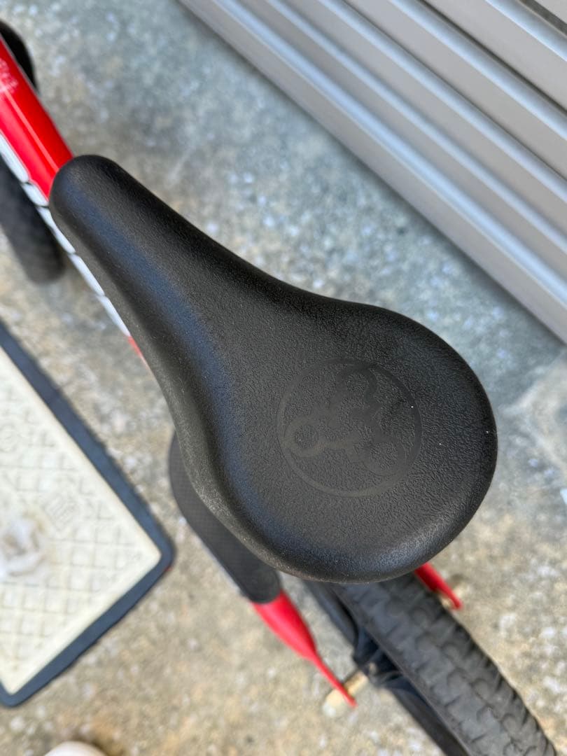 STRIDER ストライダー バランスバイク（スポーツタイプ レッド）