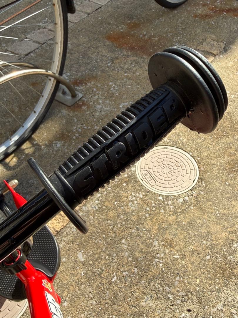 STRIDER ストライダー バランスバイク（スポーツタイプ レッド）