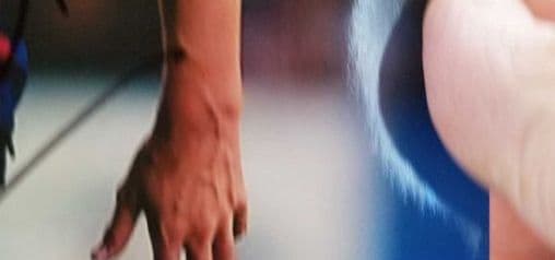 アンドレス・イニエスタ、直筆サイン入り、フォトグラフ、本人直筆証明写真あり。