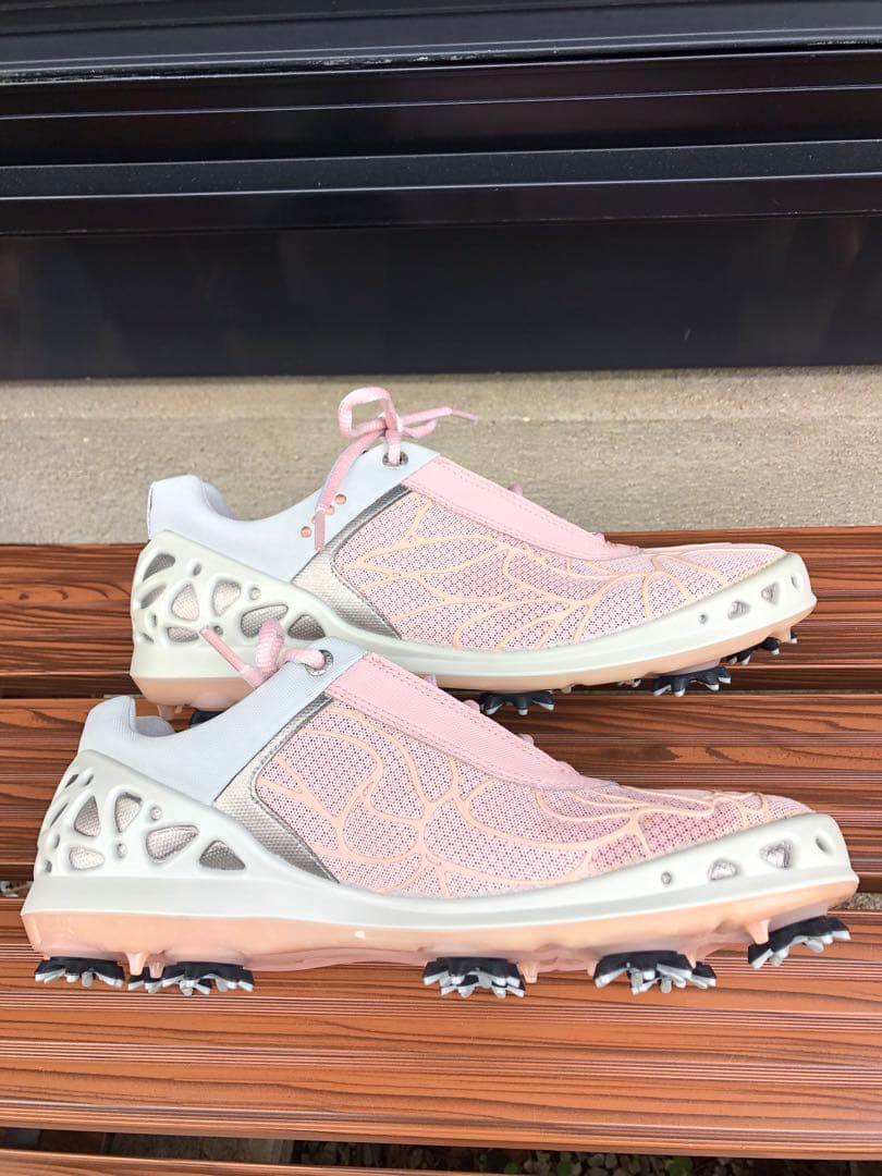 299番 新品ECCOゴルフシューズ40 25.0～25.5cmソフトスパイク