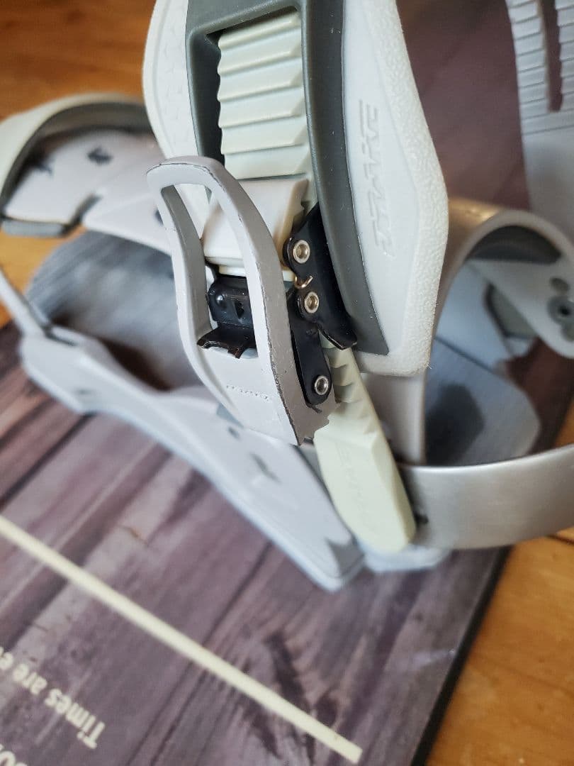 MOSS circus DRAKE RELOAD thirtytwoスノボセット