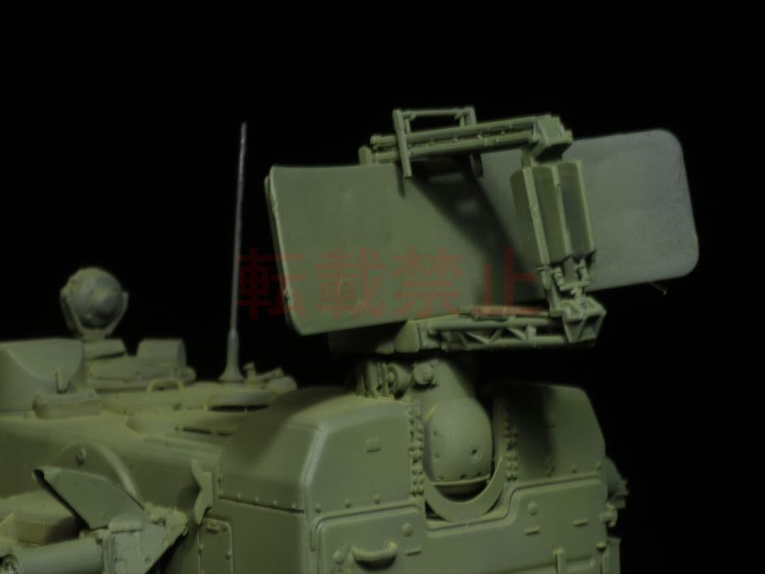 【完成品】 1/35 ロシア軍 2S6M 自走式対空砲 プラモデル パンダホビー