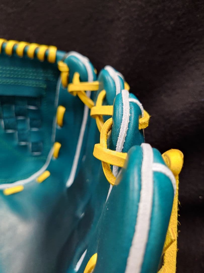 【新品】コニーズ/Konies カタログ外　寺田レザー　硬式投手用グローブ