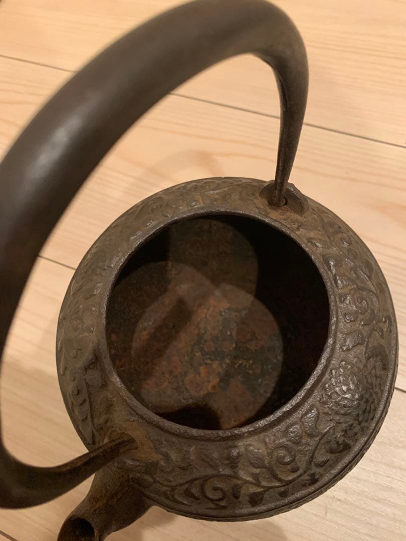 古い鉄瓶　龍文堂造　水漏れ無し　蔵出し　銅蓋
