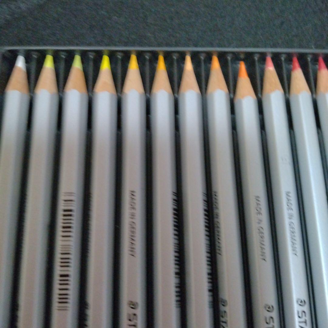 【美品】ステッドラー karat aquarell 60色 水彩色鉛筆