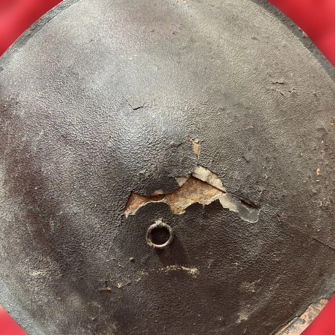 鐵黒漆塗8枚張陣笠