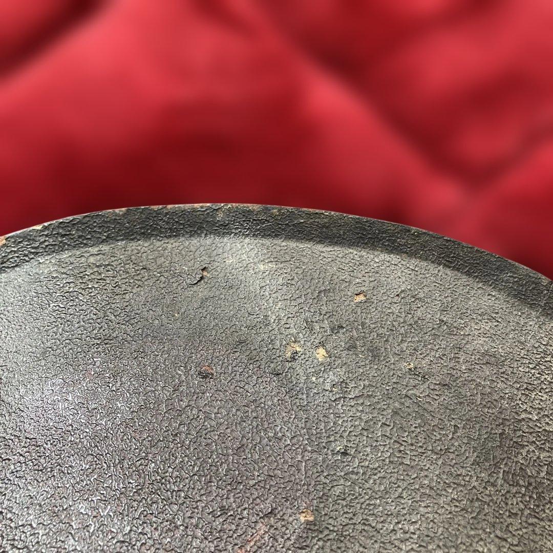 鐵黒漆塗8枚張陣笠