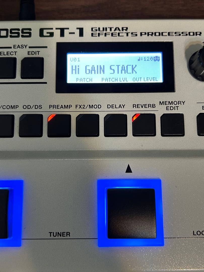 BOSS GT-1wh マルチエフェクター 限定カラー 純正アダプター付き
